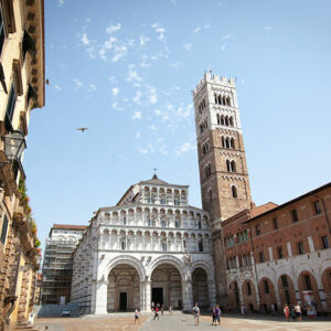LUCCA, ELEGANZA SENZA TEMPO